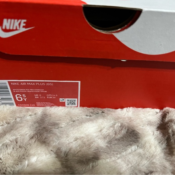 ✨Brand New✨ Nike Air Max Plus - Picture 9 of 10